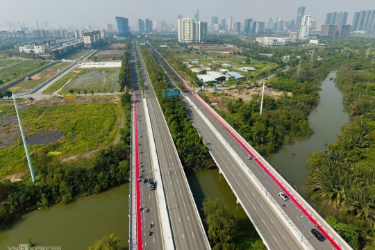 TP HCM tính mở rộng làn ưu tiên xe đạp đến khu trung tâm