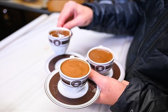 Xu hướng tự pha chế cà phê tại nhà lên ngôi