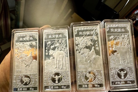 Trung Quốc siết chặt xuất khẩu bạc: Lo ngại khan hiếm nguồn cung toàn cầu