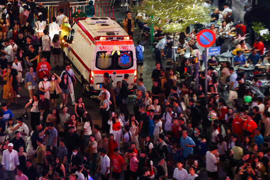 Mẹo tránh say nắng, hạ đường huyết khi đi lễ hội năm mới