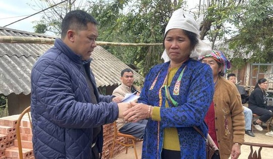 Bé trai 3 tuổi tử vong, 5 người nhà nhập viện nghi ngộ độc sau khi ăn trái cây, sữa chua