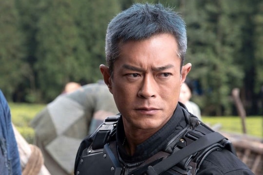 Nghịch lý phim Cổ Thiên Lạc