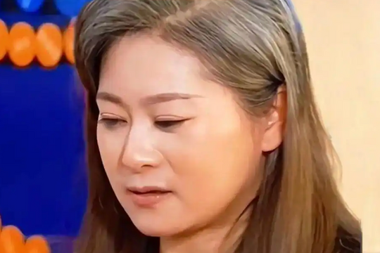 Ba năm đòi công lý của người vợ bị bạn thân 'cướp' chồng