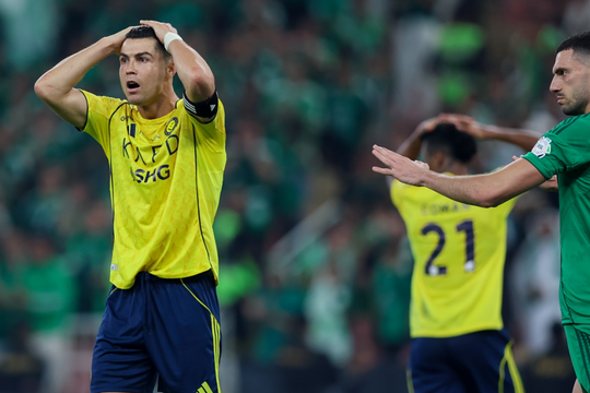Ronaldo tịt ngòi trong ngày Al Nassr đứt mạch bất bại