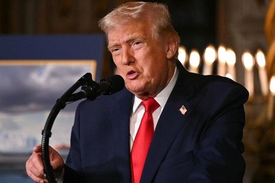 Ông Trump: 'Trực thăng Mỹ trúng đạn khi tập kích Venezuela'