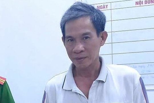 Chủ shop quần áo bị bắt vì hãm hại bé gái