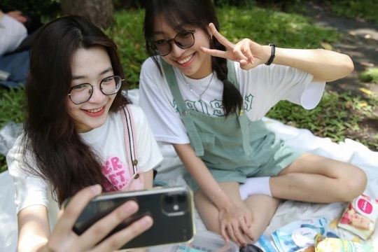 TPHCM đón 1,2 triệu lượt khách, thu hơn 2.600 tỷ đồng dịp Tết Dương lịch