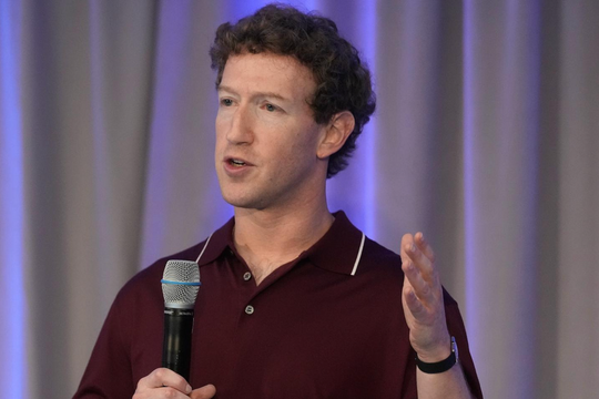 Vì sao giới siêu giàu Mỹ thường nhận lương 1 USD?