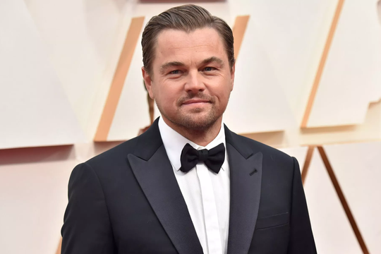 Leonardo DiCaprio kẹt ở Caribbean do Mỹ tập kích Venezuela