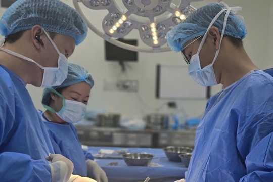 Đột ngột xoắn tinh hoàn khi chạy bộ