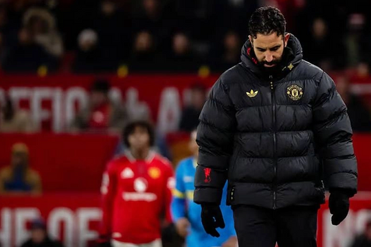 Amorim ám chỉ mâu thuẫn với ban lãnh đạo Man Utd