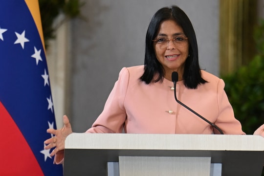 Phó tổng thống Venezuela được chỉ định làm Tổng thống lâm thời