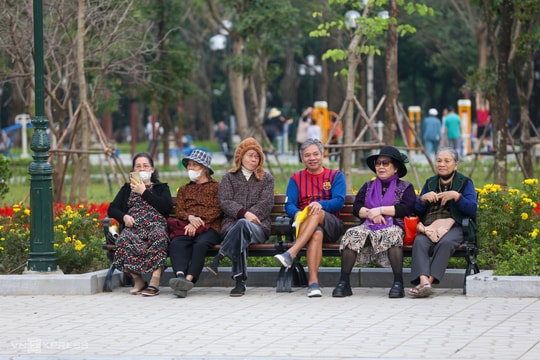 Công viên Hà Nội lột xác sau chỉnh trang