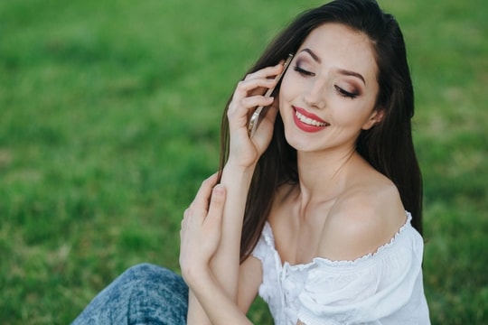 Tâm sự của cô gái xinh đẹp là người thứ 3: Cái giá phải trả quá đắt