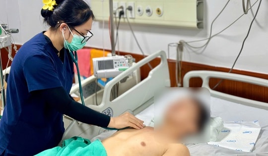 Bác sĩ cảnh báo nấm đen lan nhanh và tàn phá chỉ trong thời gian ngắn