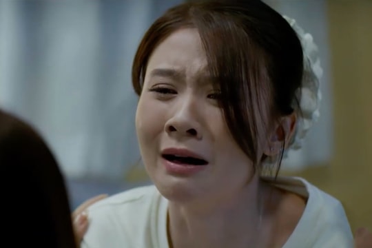 Gia đình trái dấu tập 17: Dương cầu cứu mẹ khi bị đe dọa bằng ảnh nhạy cảm