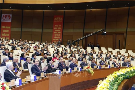 Quốc hội không ngừng lớn mạnh, khẳng định vai trò trung tâm của đời sống chính trị - pháp lý quốc gia