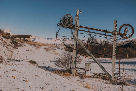 Hàng trăm khu trượt tuyết trở thành 'resort ma' vì biến đổi khí hậu