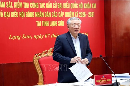 Phó Thủ tướng Thường trực Nguyễn Hòa Bình giám sát, kiểm tra công tác bầu cử tại Lạng Sơn