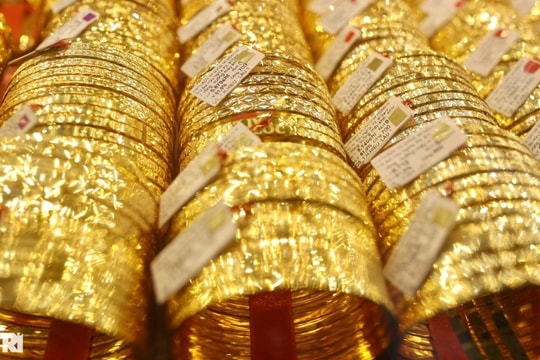 Giá vàng trong nước, thế giới đồng loạt tăng