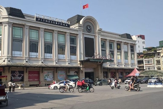 Tên chợ Hàng Da bắt nguồn từ hàng hoá nào?