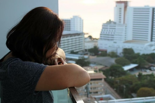 Nỗi khổ cuộc sống 'trên mây' tại chung cư cao tầng