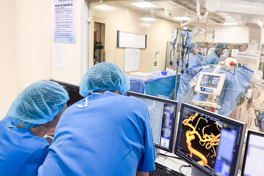 Phát hiện túi phình mạch máu từ cơn chóng mặt