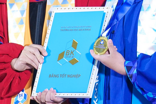 Nợ tiếng Anh, đi làm sớm khiến 40-60% sinh viên kỹ thuật ra trường muộn