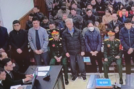 Cựu thiếu tướng nhận 4 tỷ đồng quà Tết của Hậu 'Pháo'