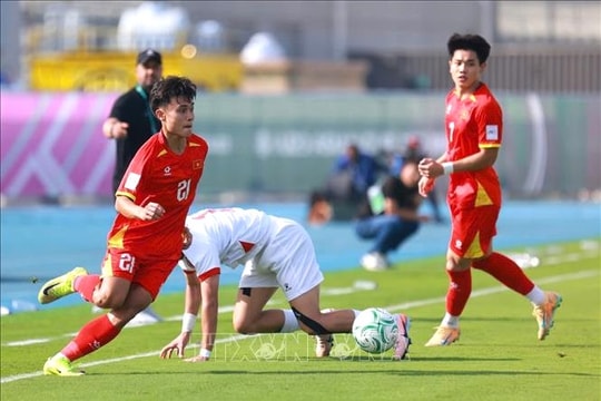 U23 Việt Nam gặp U23 Kyrgyzstan 'dễ mà khó'