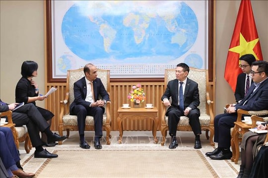 Phó Thủ tướng Hồ Đức Phớc tiếp Tổng Giám đốc Tập đoàn Prudential