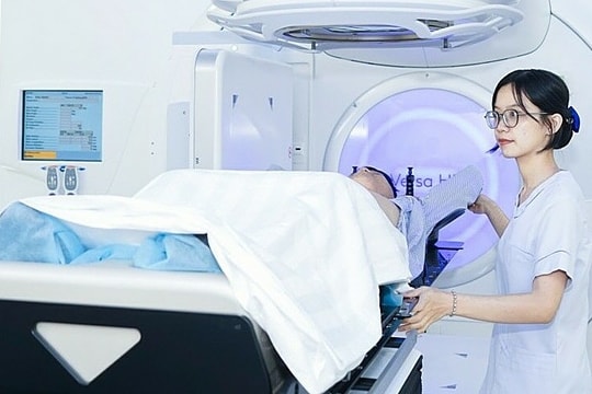 Viêm lưỡi tiến triển thành ung thư