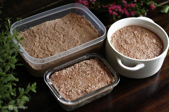 Hiểm họa từ thịt hộp, pate làm bằng lợn nhiễm tả châu Phi