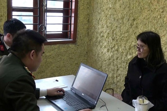 Hoàng Thị Hồng Thái bị bắt với cáo buộc chống nhà nước