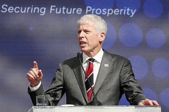 Mỹ sẽ kiểm soát hoạt động mua bán dầu của Venezuela 'vô thời hạn'