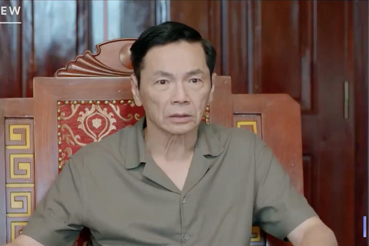 Phim 'Lằn ranh' tập 49: Bí thư tỉnh bất ngờ đổ bệnh khiến ông Sách tái mặt