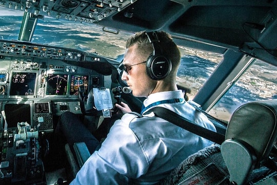 Hãng hàng không giúp phi công tỉnh táo khi lái máy bay thế nào