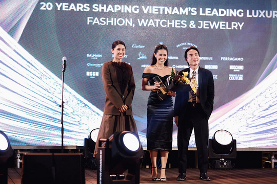 DAFC nhận giải thưởng nhà phân phối hàng xa xỉ của năm