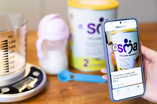 Nhiều bà mẹ Việt lo lắng với sữa Nestlé bị thu hồi do lo ngại nhiễm độc