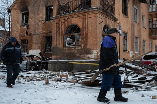 Kiev kêu gọi dân tạm rời thành phố vì hệ thống năng lượng hư hại