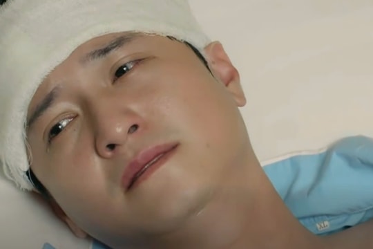 Huỳnh Anh lại gây chú ý