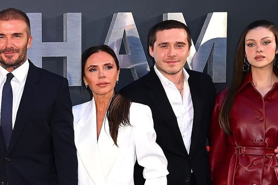 Vợ chồng David Beckham nỗ lực làm lành với con cả