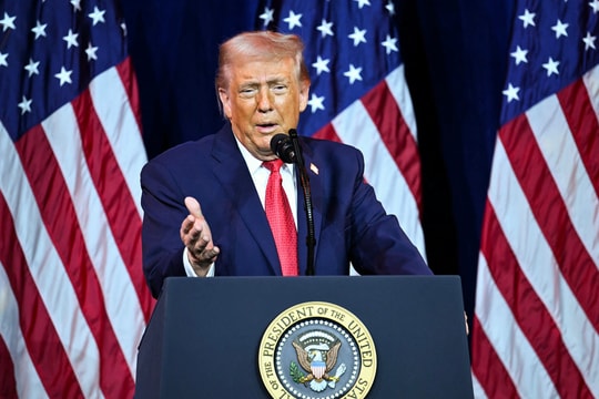 Ông Trump đe dọa 'giáng đòn' vào Iran