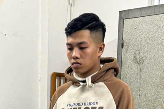 Dùng Facebook ảo lừa bán điện thoại giá ưu đãi