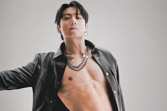 7 chàng trai cứu cả Kpop