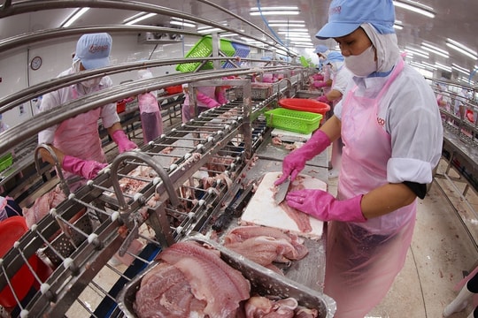 Tiến tới Đại hội XIV của Đảng: Kinh tế Việt Nam vững bước tiến vào giai đoạn mới