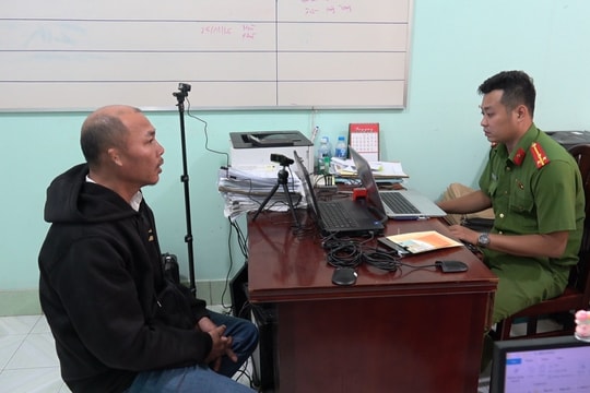 Tài xế xe khách rượt đuổi ôtô tải trên cao tốc Trung Lương bị bắt