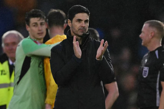 Arteta tự hào với sức mạnh chiều sâu của Arsenal