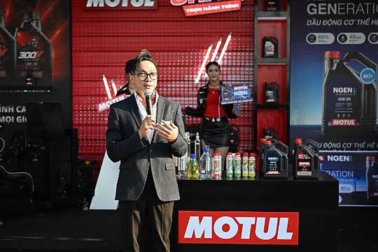 Dầu nhớt Motul tạo điểm nhấn tại Triển lãm Vietnam Mobility Show