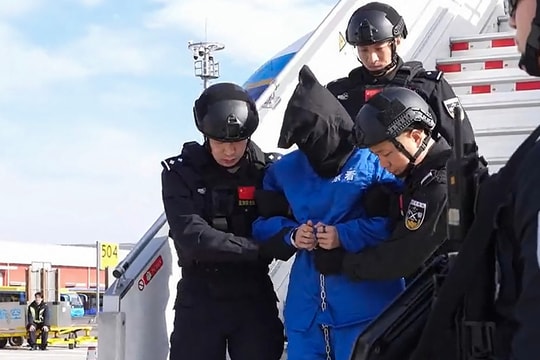 Động lực thúc đẩy Campuchia dẫn độ ông trùm Chen Zhi tới Trung Quốc